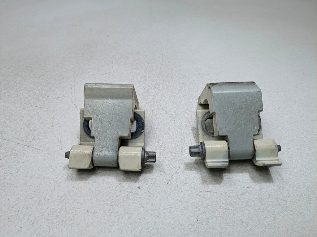 11 - 14 MINI COOPER CLUBMAN OEM DOOR HINGE SET UPPER AND LOWER REAR RIGHT SIDE