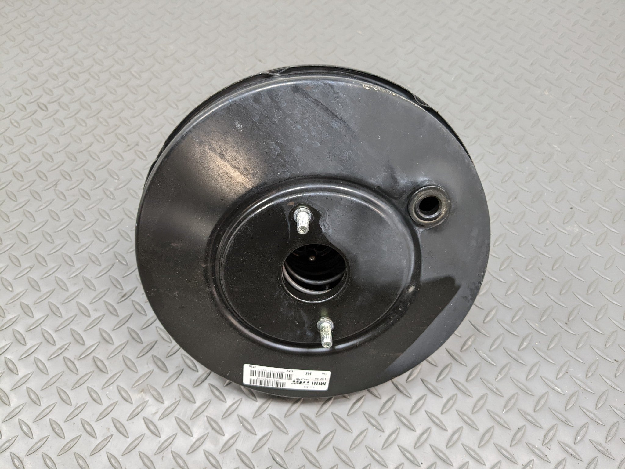 2011 - 2014 MINI COOPER CLUBMAN OEM POWER BRAKE BOOSTER WITHOUT MASTER CYLINDER
