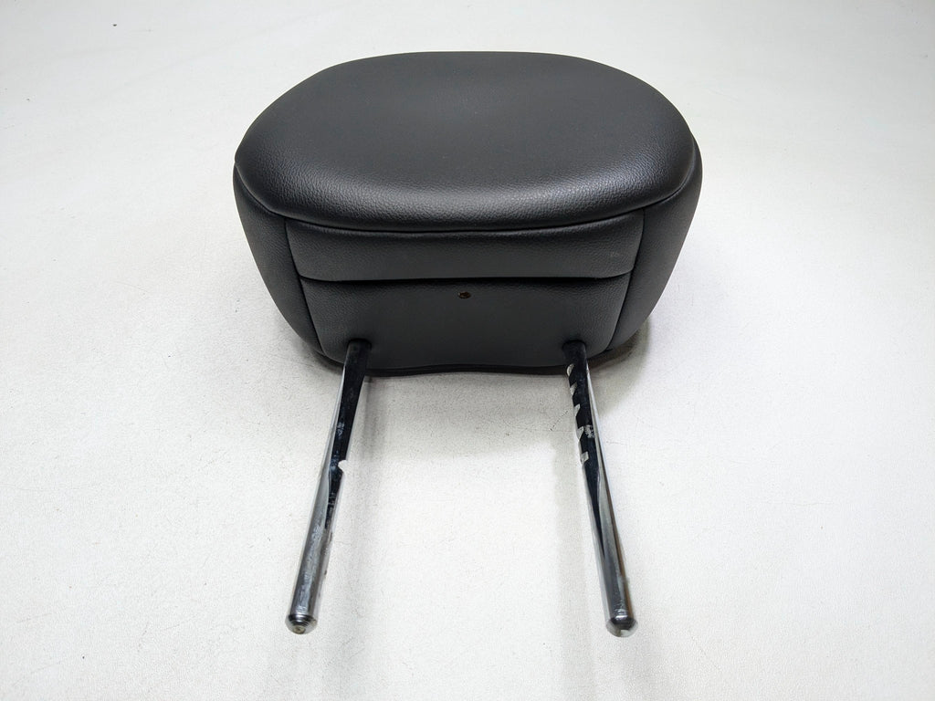 2011 - 2014 MINI COOPER CLUBMAN OEM SEAT HEADREST LEATHER BLACK FRONT RIGHT SIDE
