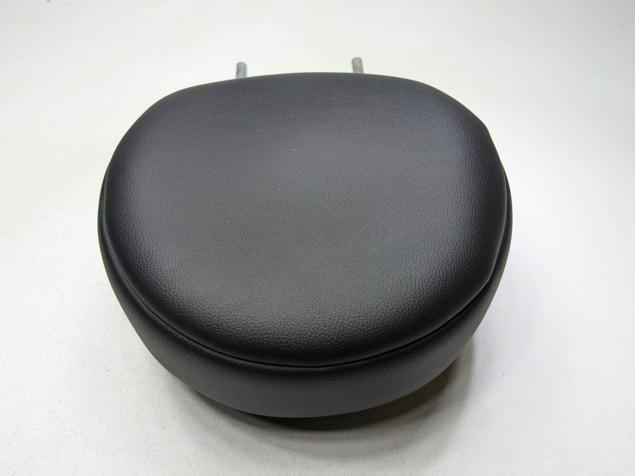 2011 - 2014 MINI COOPER CLUBMAN OEM SEAT HEADREST LEATHER BLACK FRONT RIGHT SIDE