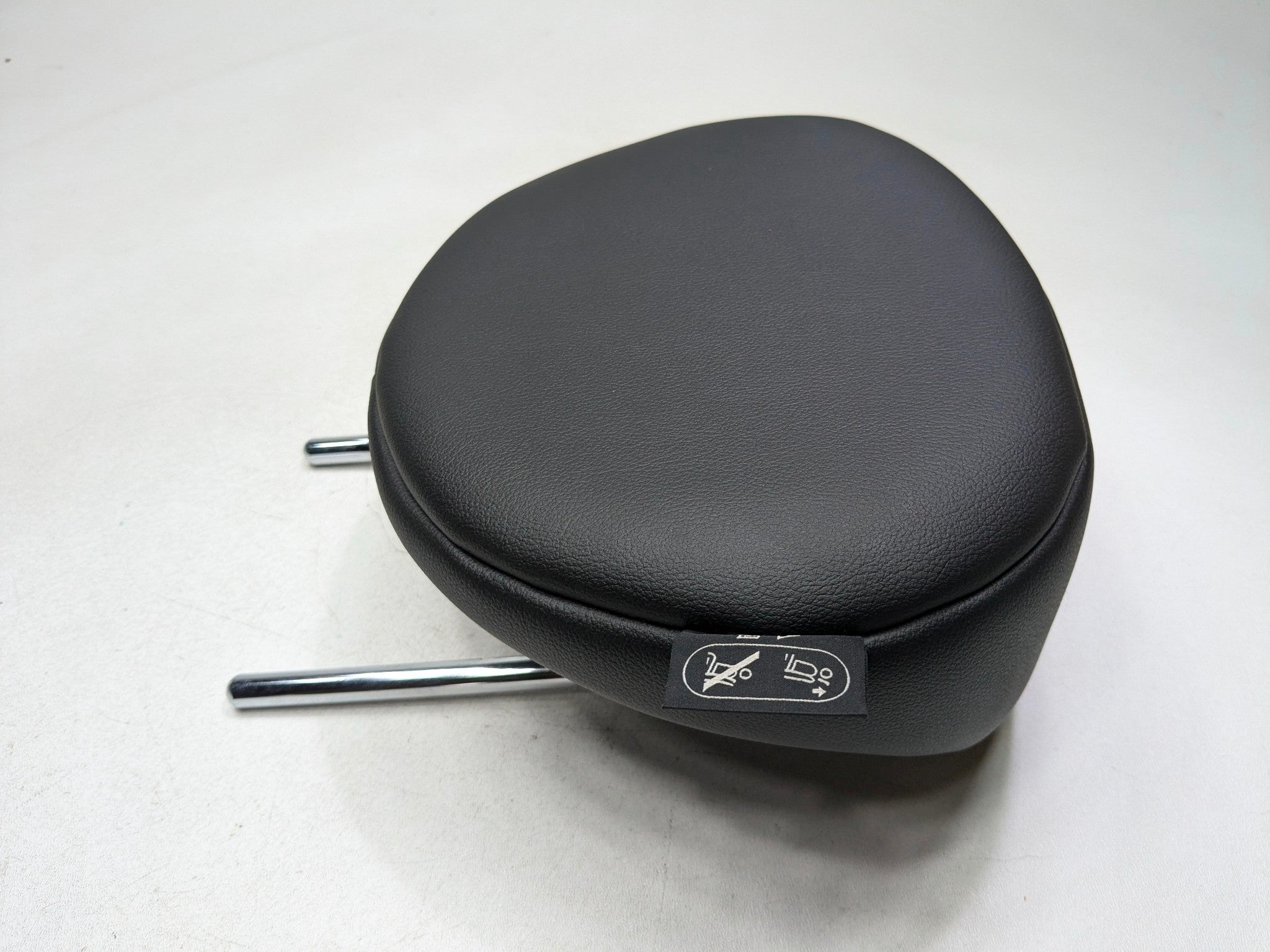 2011 - 2014 MINI COOPER CLUBMAN OEM SEAT HEADREST LEATHER BLACK REAR LEFT SIDE