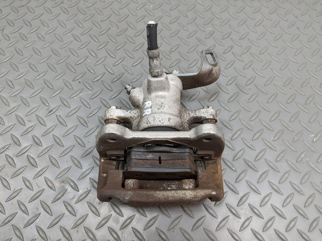 2011 - 2014 MINI COOPER CLUBMAN OEM BRAKE CALIPER REAR RIGHT PASSENGER SIDE