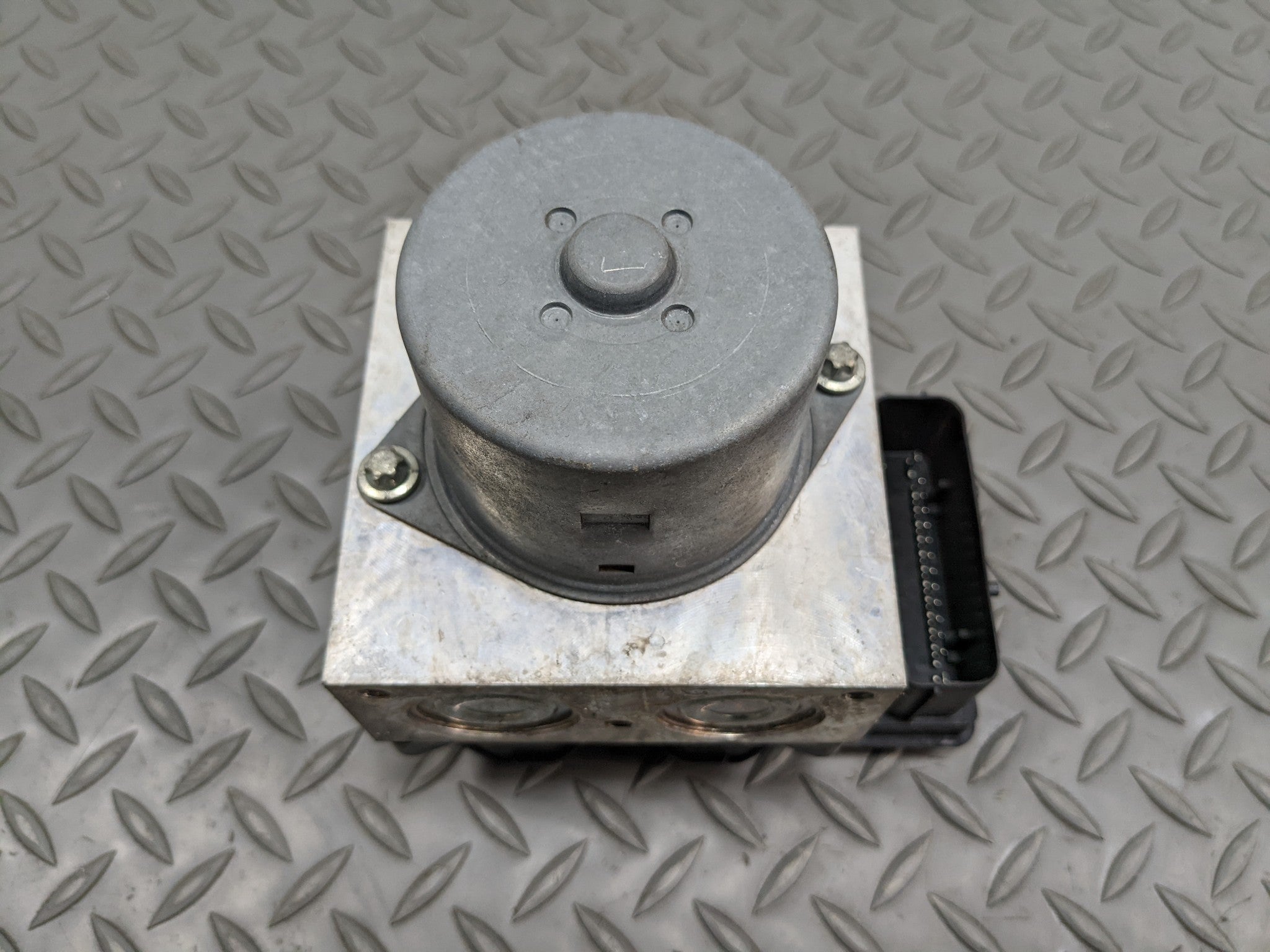 11 - 14 MINI COOPER CLUBMAN OEM ANTI LOCK BRAKE PARTS ASSEMBLY ABS PUMP MODULE