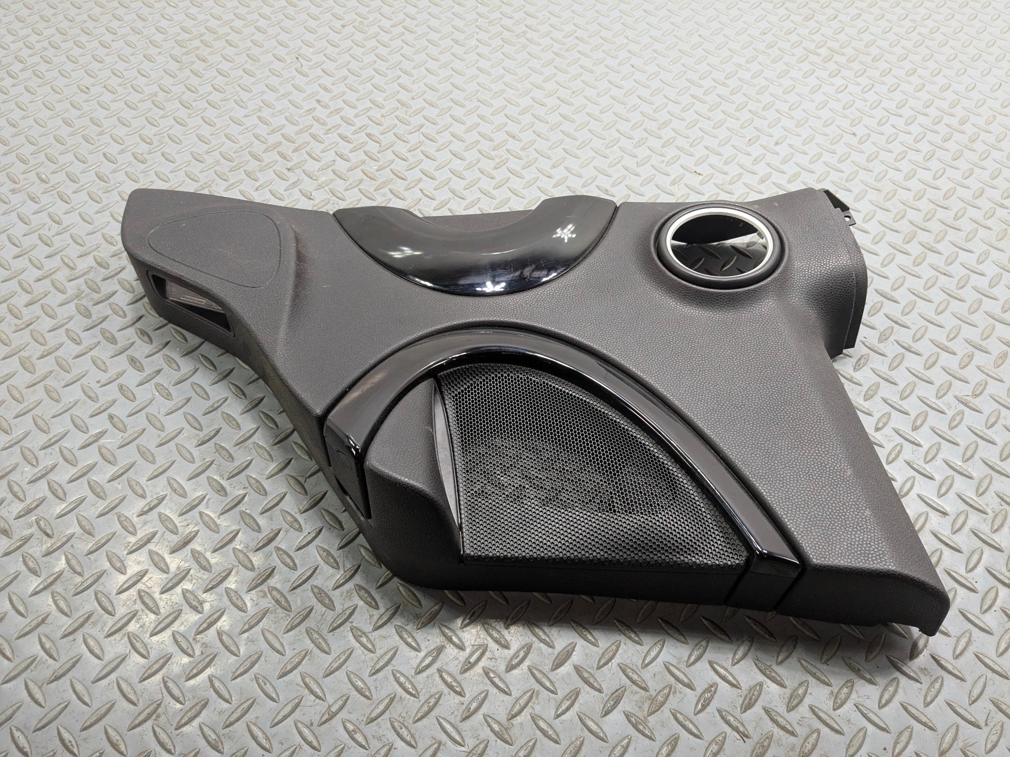 2011 - 2014 MINI COOPER CLUBMAN OEM INTERIOR DOOR PANEL TRIM REAR RIGHT SIDE
