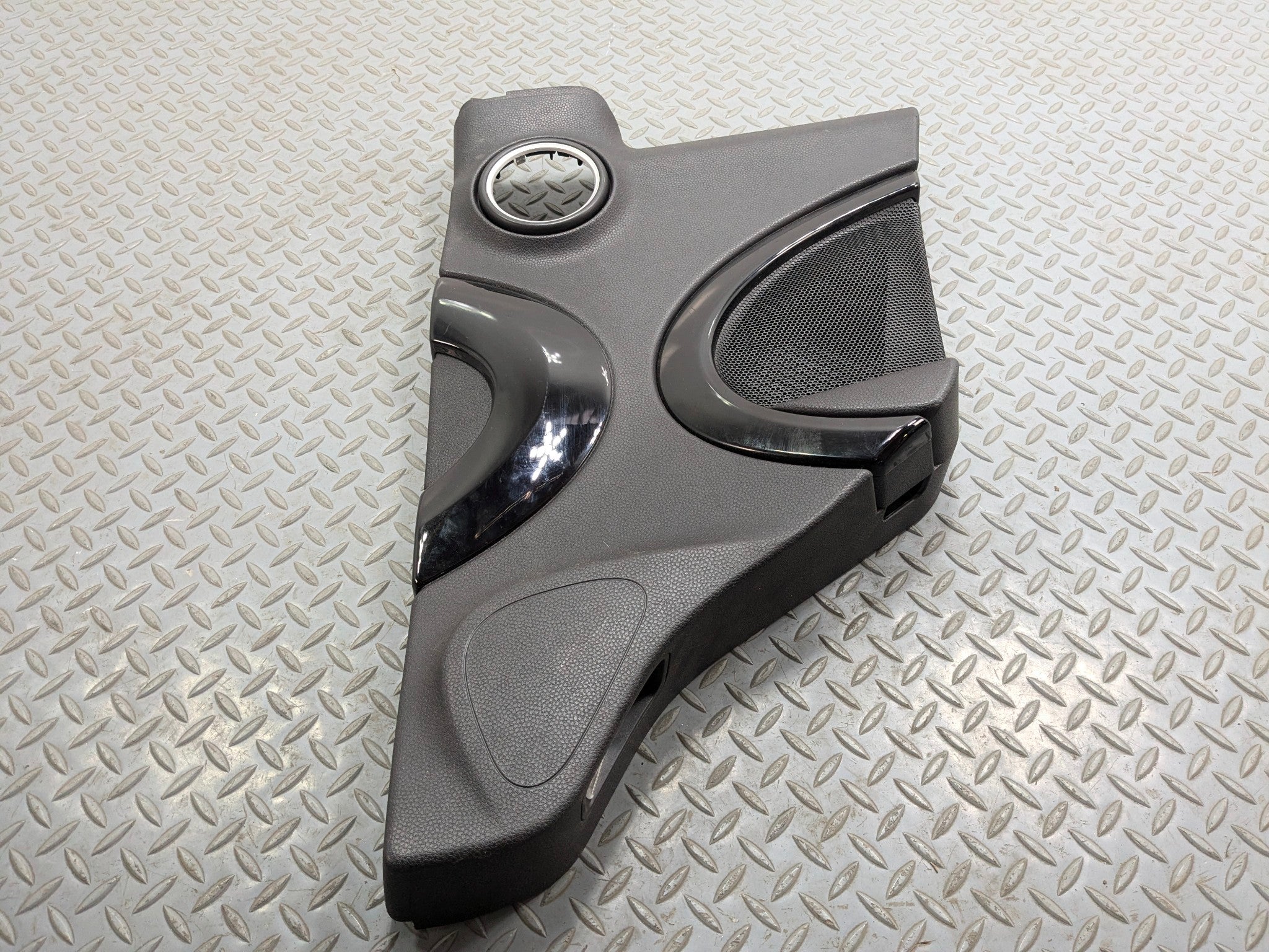 2011 - 2014 MINI COOPER CLUBMAN OEM INTERIOR DOOR PANEL TRIM REAR RIGHT SIDE
