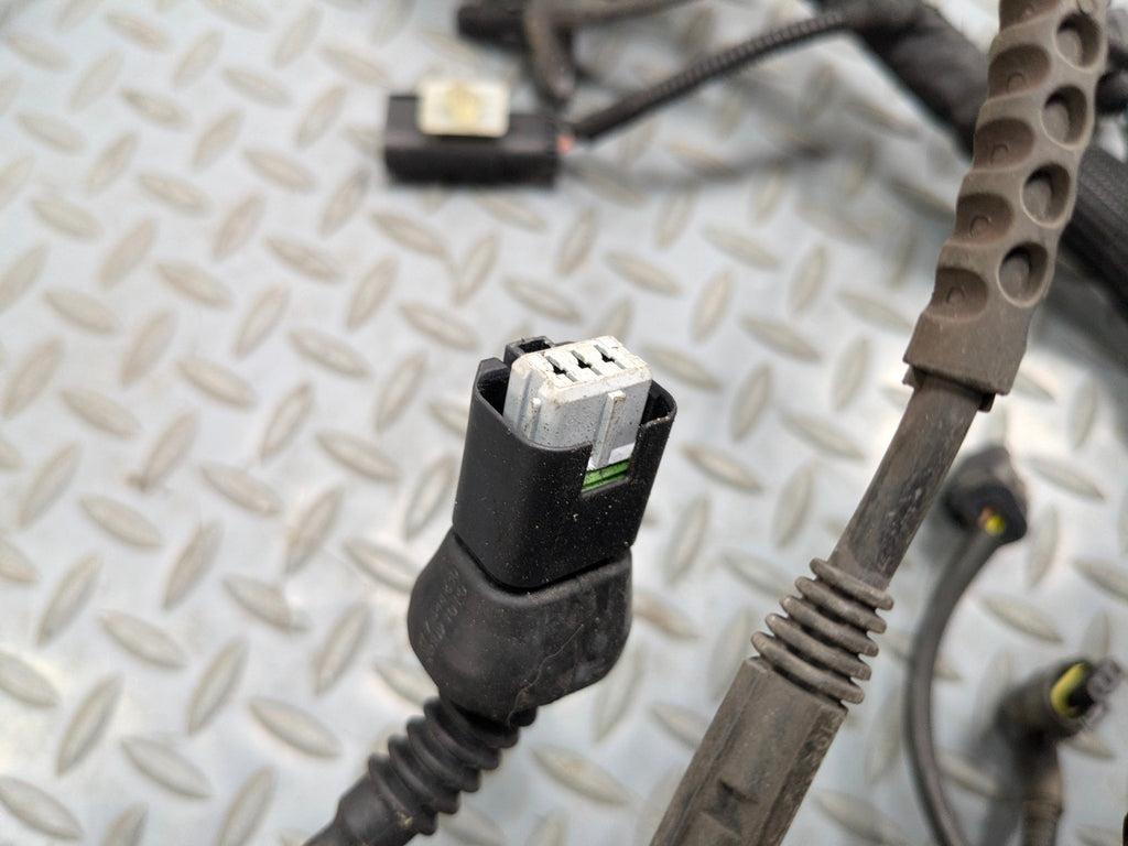 11 - 14 MINI COOPER CLUBMAN OEM INTERIOR ENGINE WIRE HARNESS CABLE AND CONNECTOR