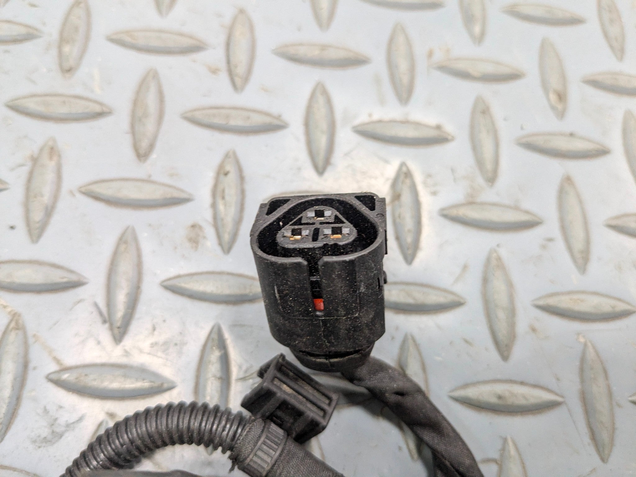 11 - 14 MINI COOPER CLUBMAN OEM INTERIOR ENGINE WIRE HARNESS CABLE AND CONNECTOR