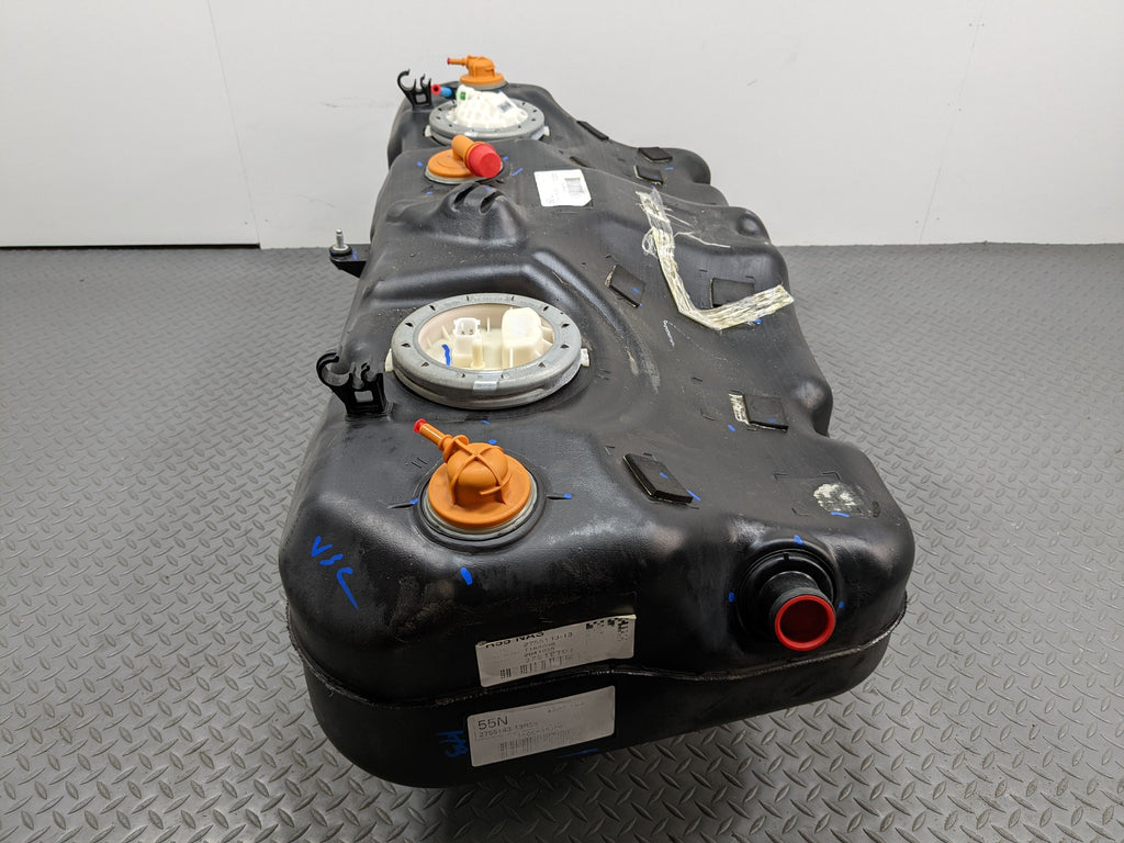 2011 - 2014 MINI COOPER CLUBMAN OEM GASOLINE GAS FUEL TANK RESERVOIR ASSEMBLY