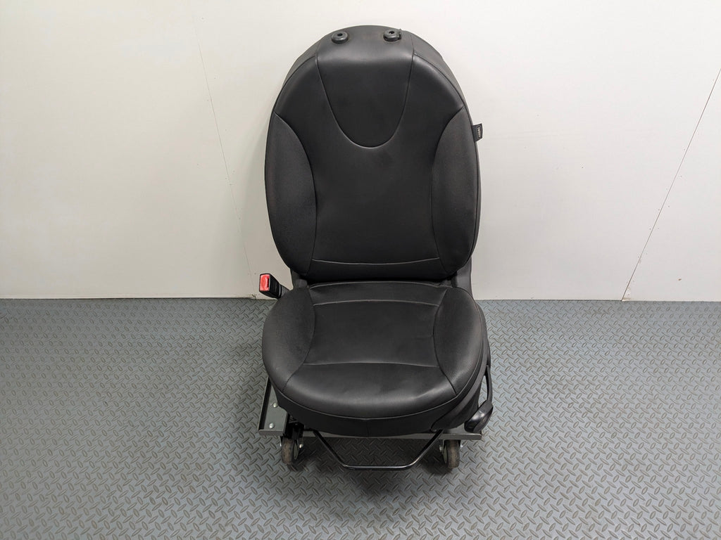 11 - 14 MINI COOPER CLUBMAN OEM SEAT BLACK LEATHER WITH BUCKLE FRONT LEFT SIDE