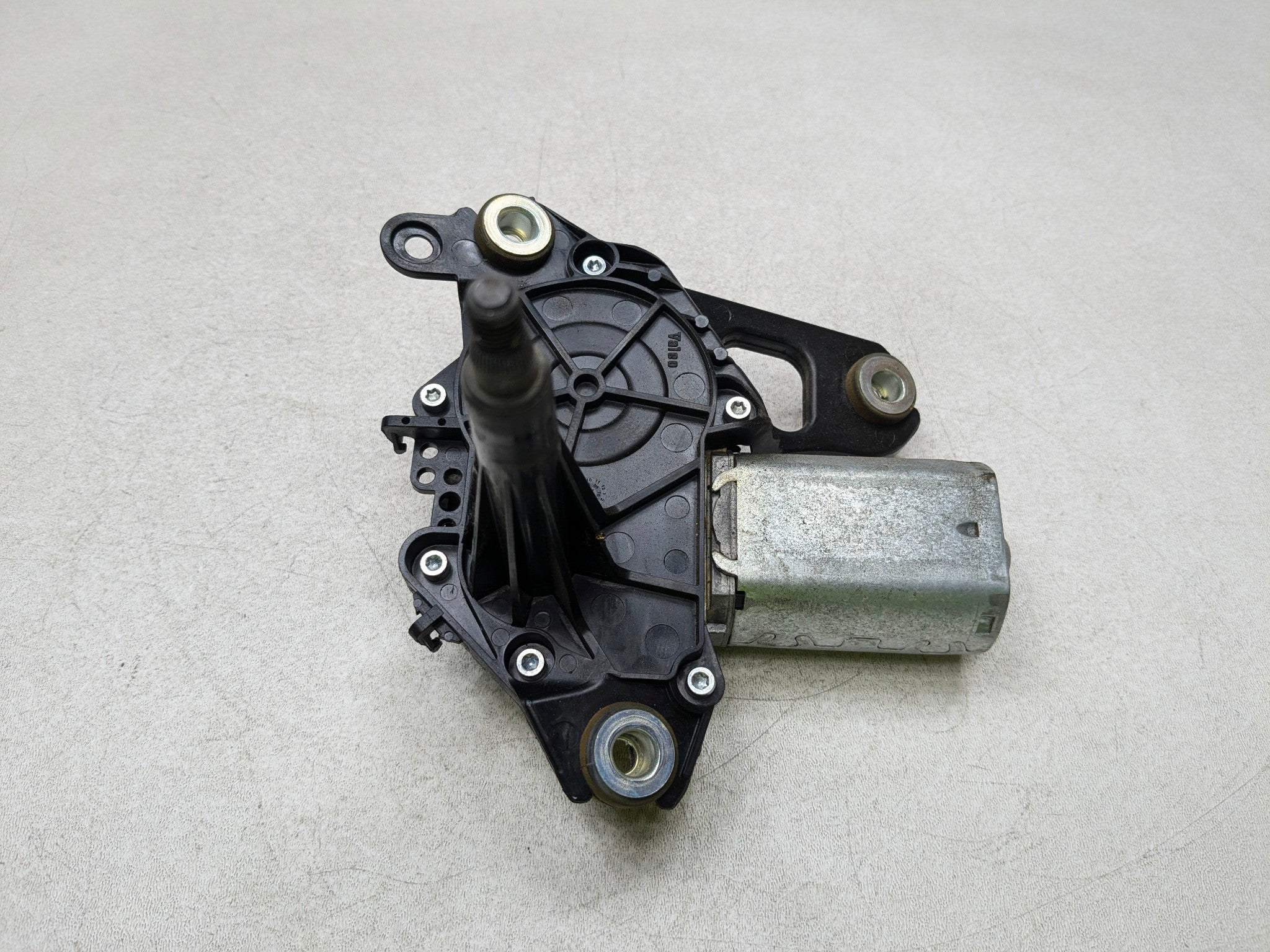 2011 - 2014 MINI COOPER CLUBMAN OEM WIPER MOTOR ASSEMBLY REAR LEFT DRIVER SIDE