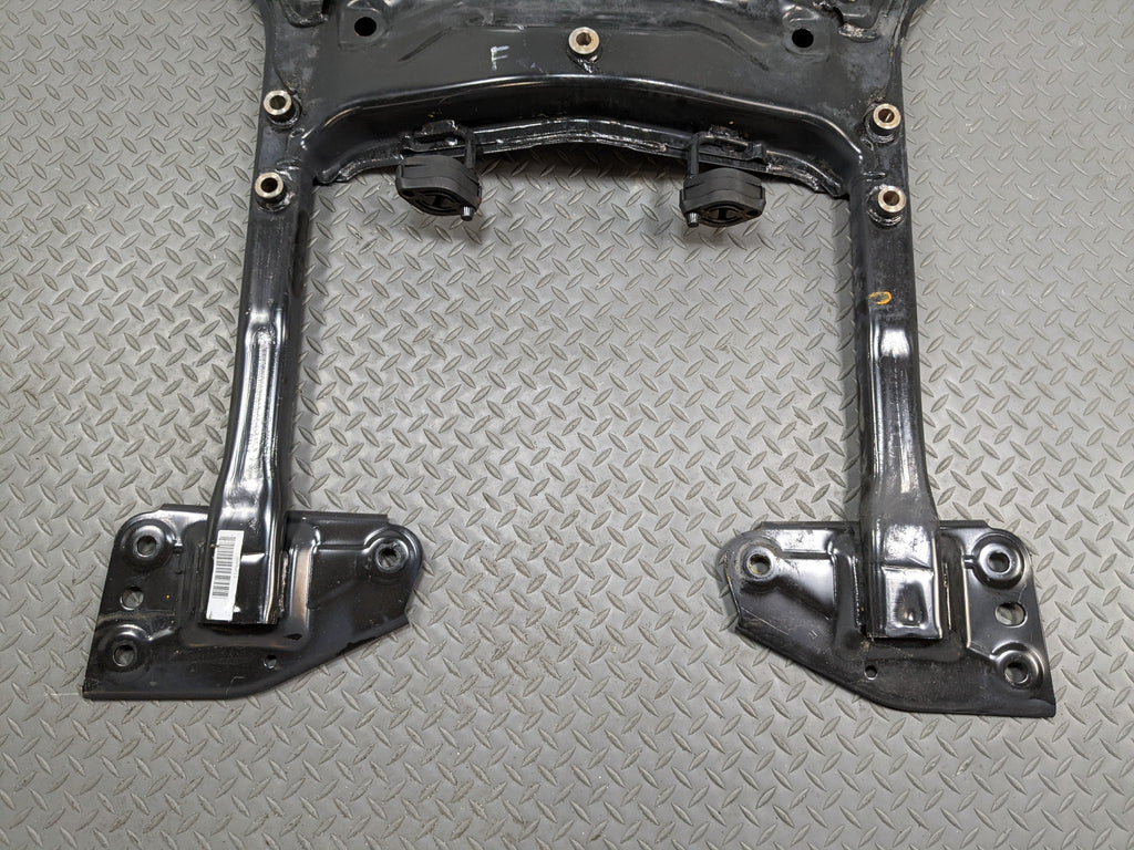 2011 - 2014 MINI COOPER CLUBMAN OEM CROSSMEMBER SUBFRAME FRONT ENGINE CRADLE