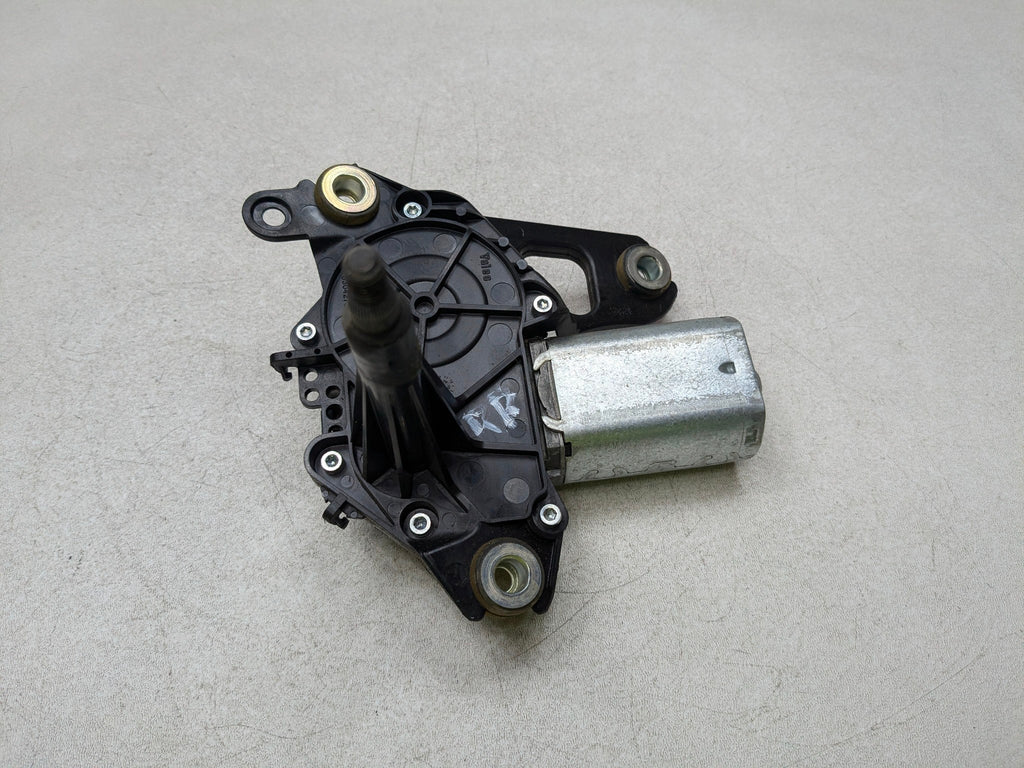 11 - 14 MINI COOPER CLUBMAN OEM WIPER MOTOR ASSEMBLY REAR RIGHT PASSENGER SIDE