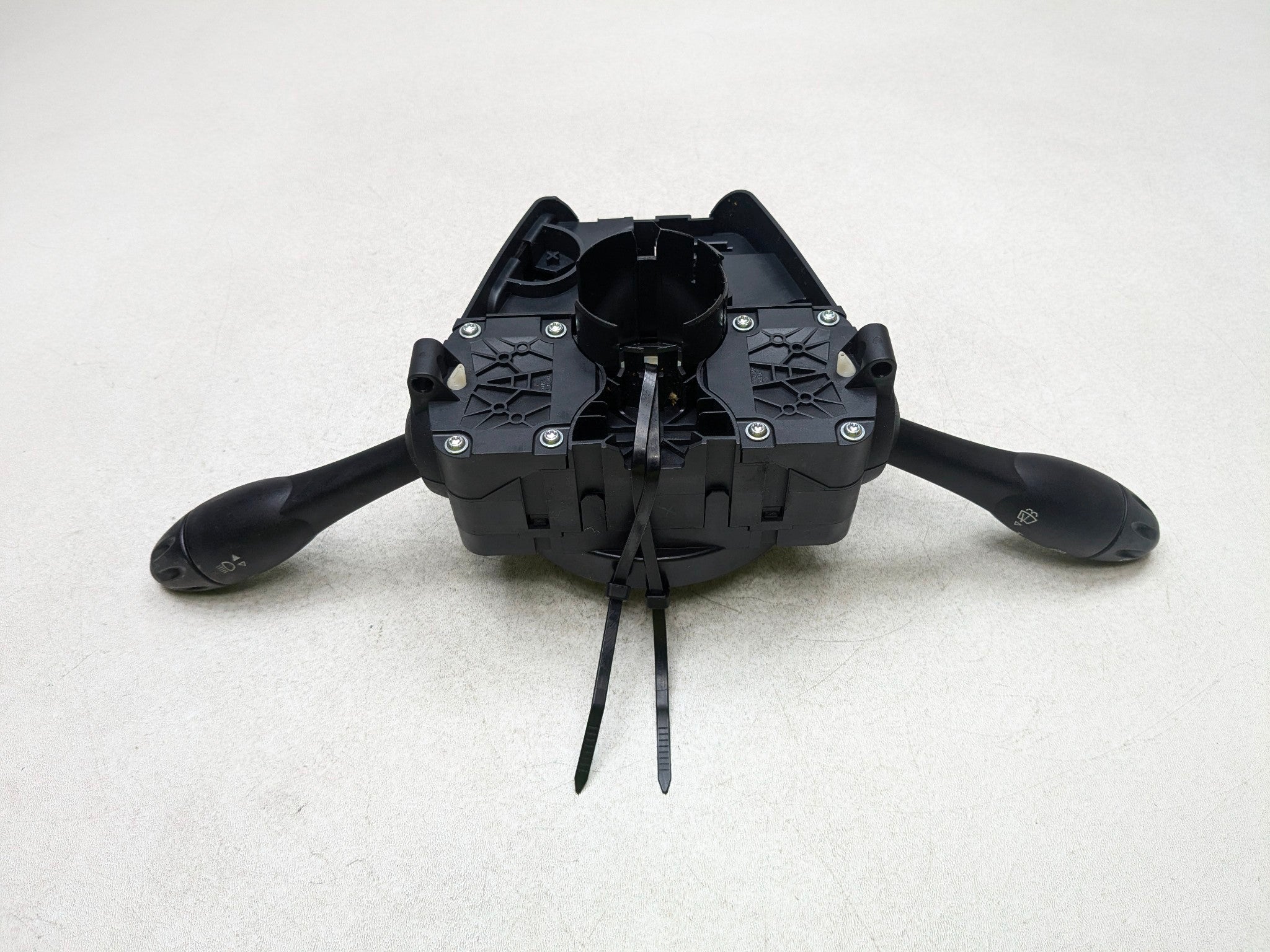 2011 - 2014 MINI COOPER CLUBMAN OEM STEERING COLUMN COMBINATION SWITCH ASSEMBLY