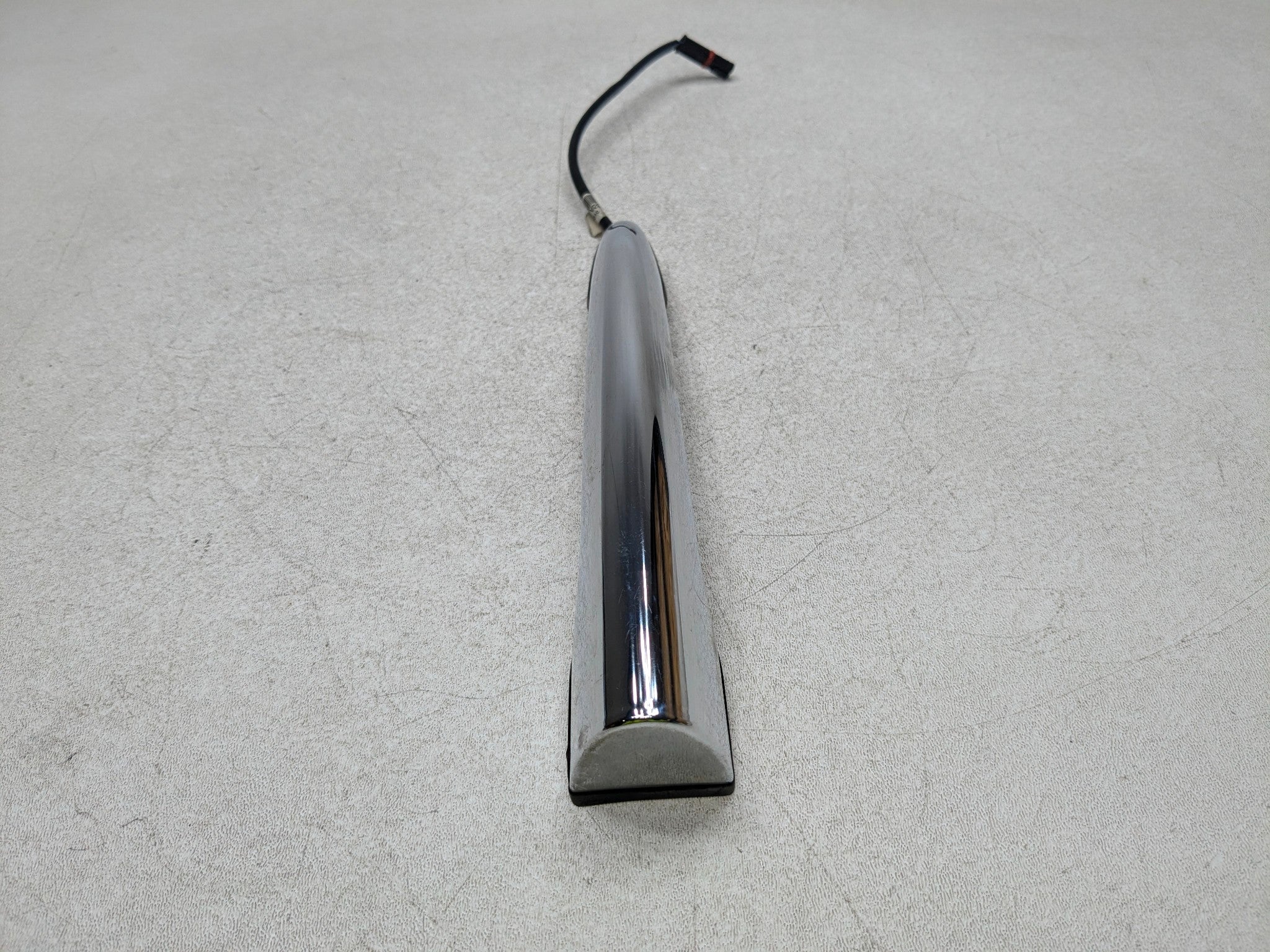 2011 - 2014 MINI COOPER CLUBMAN OEM TRUNK OUTSIDE DOOR HANDLE RAER LEFT SIDE