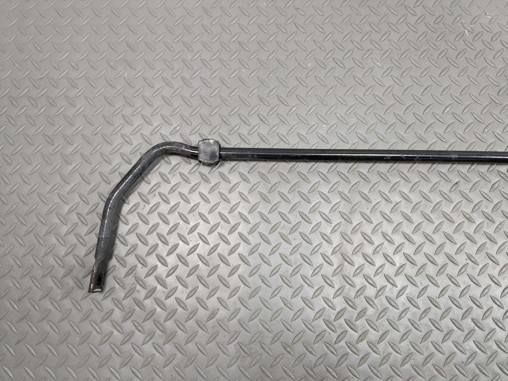 11-14 MINI COOPER CLUBMAN OEM STABILIZER ANTI ROLL SWAY BAR ROD REAR SUSPENSION