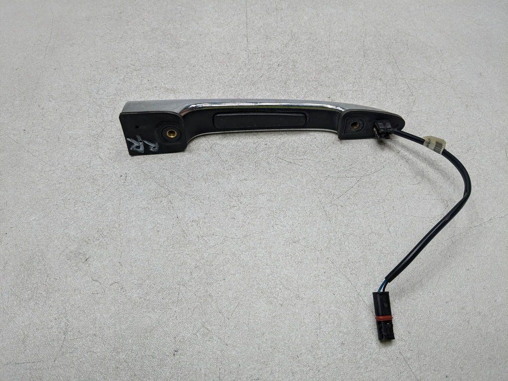 2011 - 2014 MINI COOPER CLUBMAN OEM TRUNK OUTSIDE DOOR HANDLE RAER RIGHT SIDE