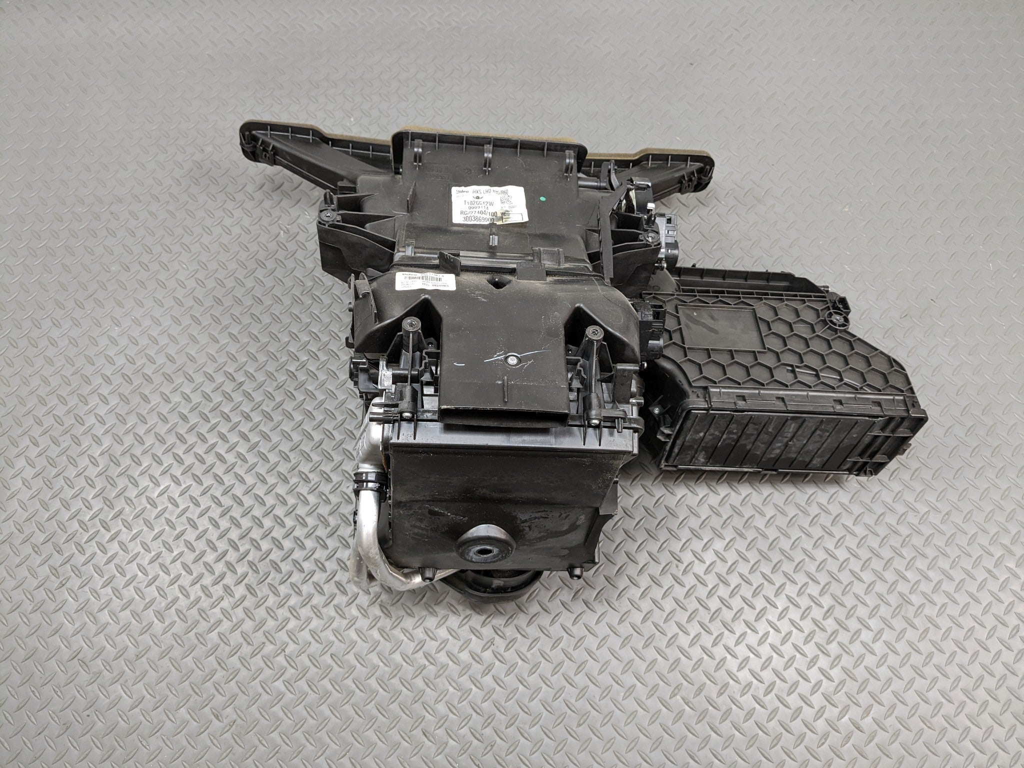 2011 - 2014 MINI COOPER CLUBMAN OEM HVAC HEATER CORE BLOWER EVAPORATOR ASSEMBLY