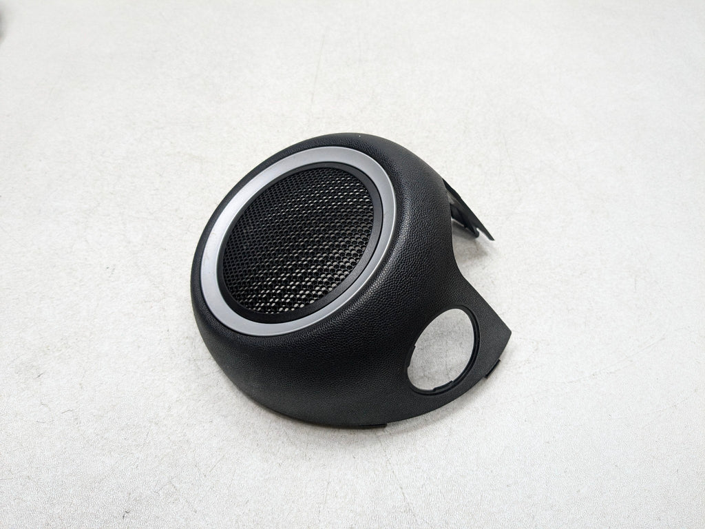 2011 - 2014 MINI COOPER CLUBMAN OEM SPEAKER GRILL COVER FRONT LEFT DRIVER SIDE