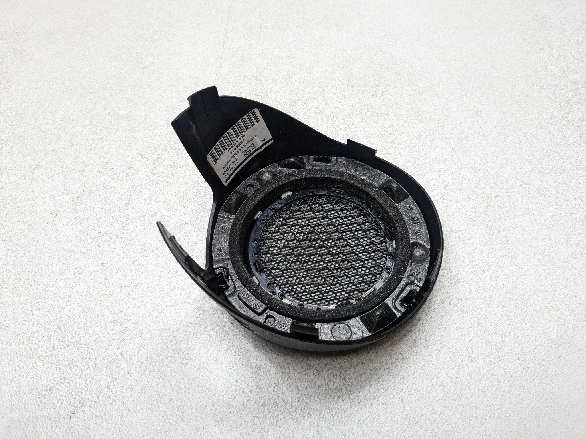 2011 - 2014 MINI COOPER CLUBMAN OEM SPEAKER GRILL COVER FRONT LEFT DRIVER SIDE