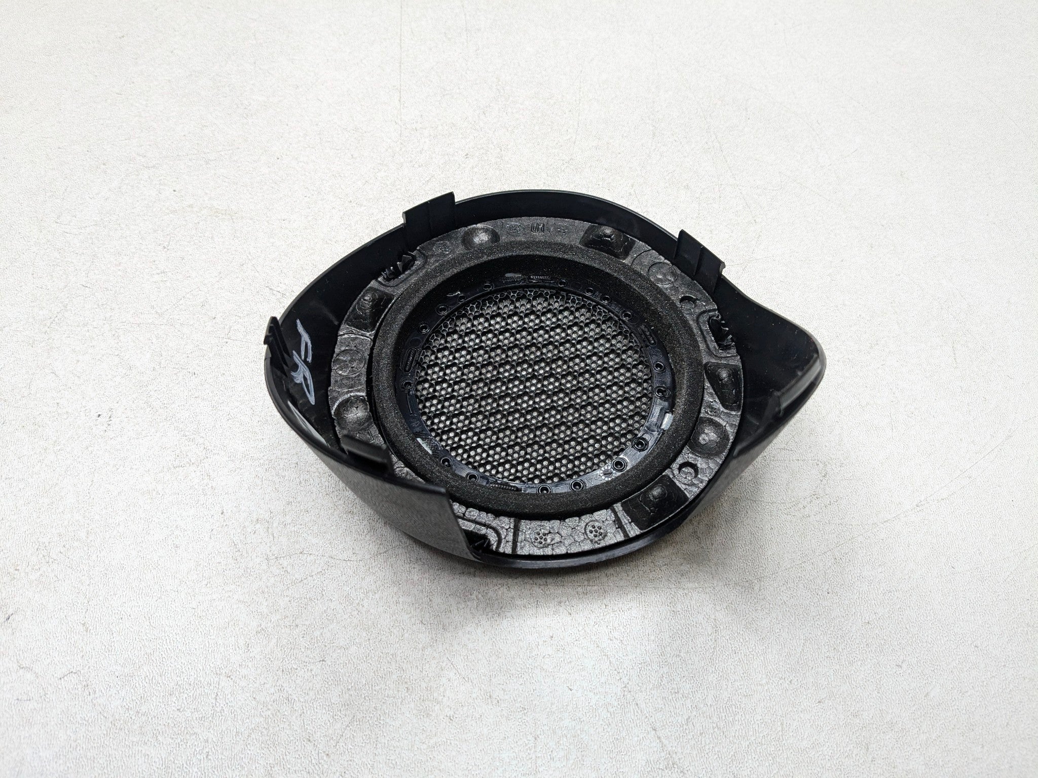2011 - 2014 MINI COOPER CLUBMAN OEM SPEAKER GRILL COVER BLACK FRONT RIGHT SIDE