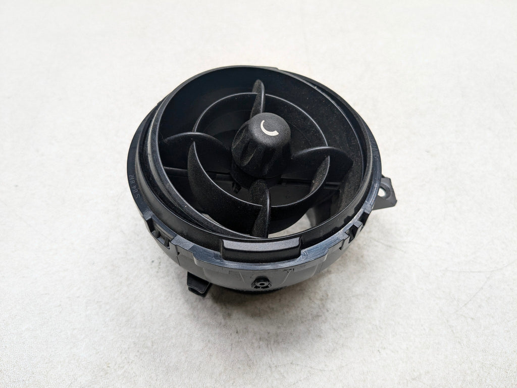 11 - 14 MINI COOPER CLUBMAN OEM AIR CONDITIONING HEATER VENTS FRONT RIGHT SIDE