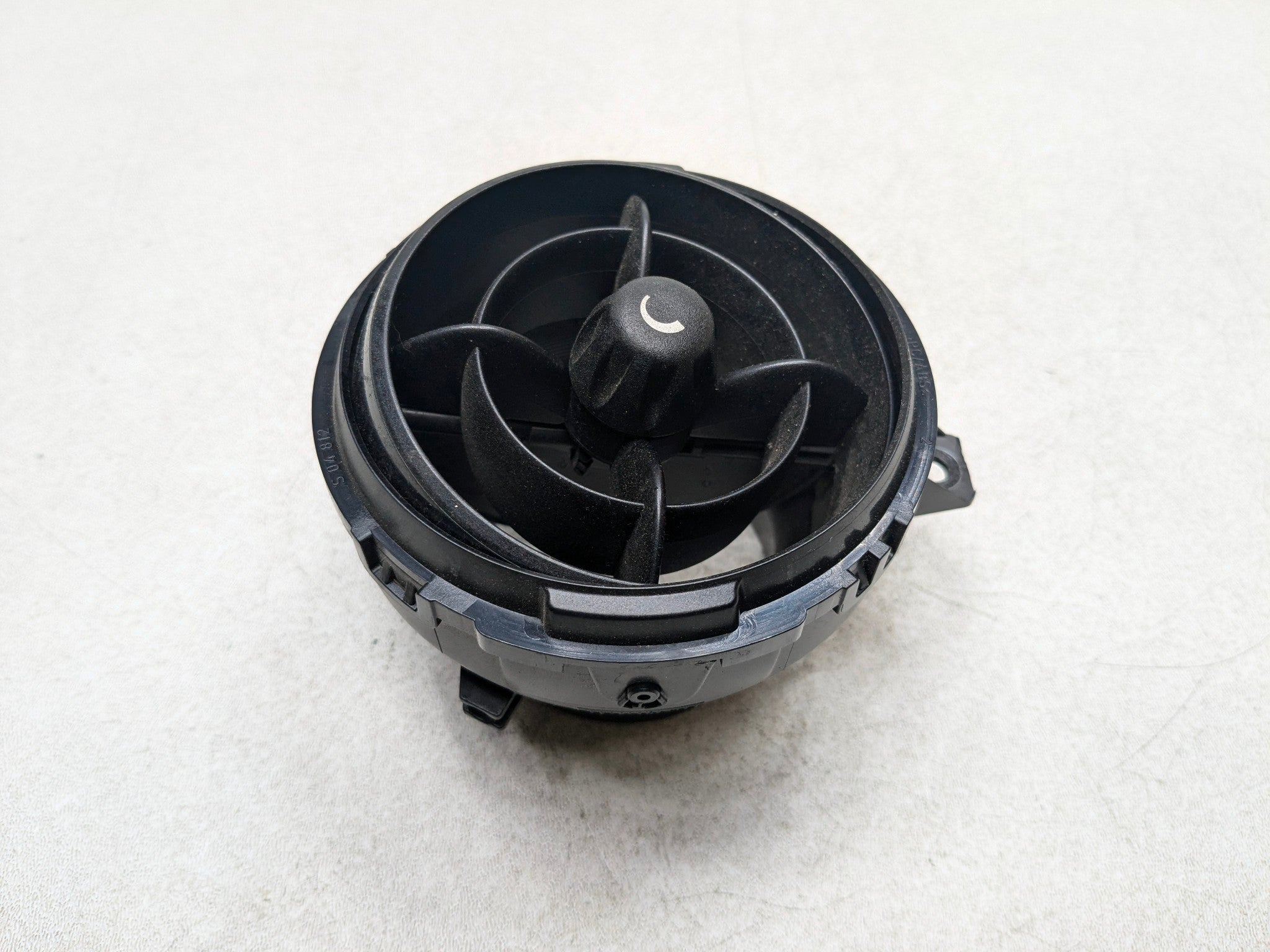 11 - 14 MINI COOPER CLUBMAN OEM AIR CONDITIONING HEATER VENTS FRONT RIGHT SIDE