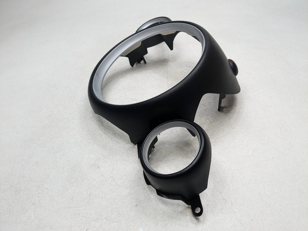 2011 - 2014 MINI COOPER CLUBMAN OEM CLUSTER SPEEDOMETER TRIM BEZEL DASH CENTER