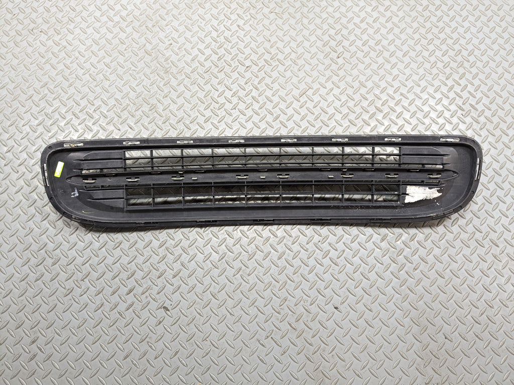 11 - 14 MINI COOPER CLUBMAN OEM GRILLE TRIM PANEL ASSEMBLY FRONT LOWER CENTER