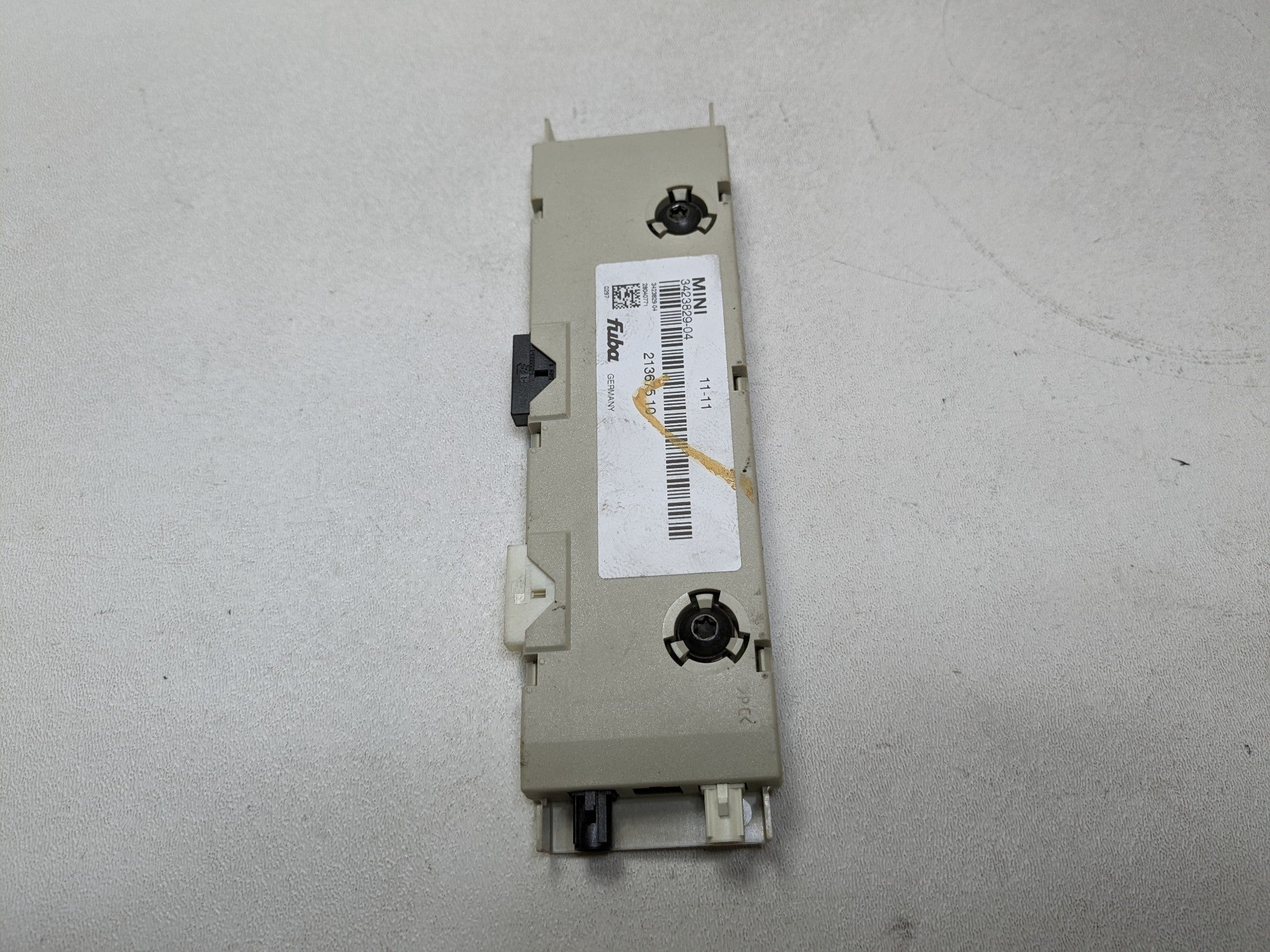 2011 - 2014 MINI COOPER CLUBMAN OEM ANTENNA AMPLIFIER RECEIVER CONTROL MODULE