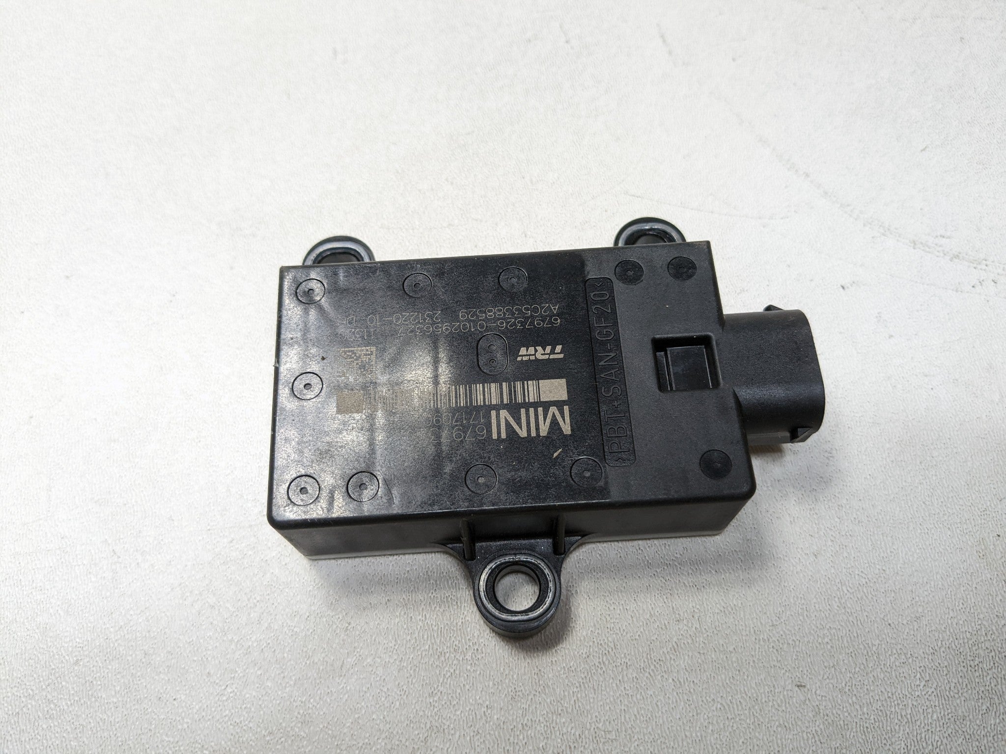 2011 - 2014 MINI COOPER CLUBMAN OEM YAW RATE SPEED SENSOR CONTROL MODULE UNIT