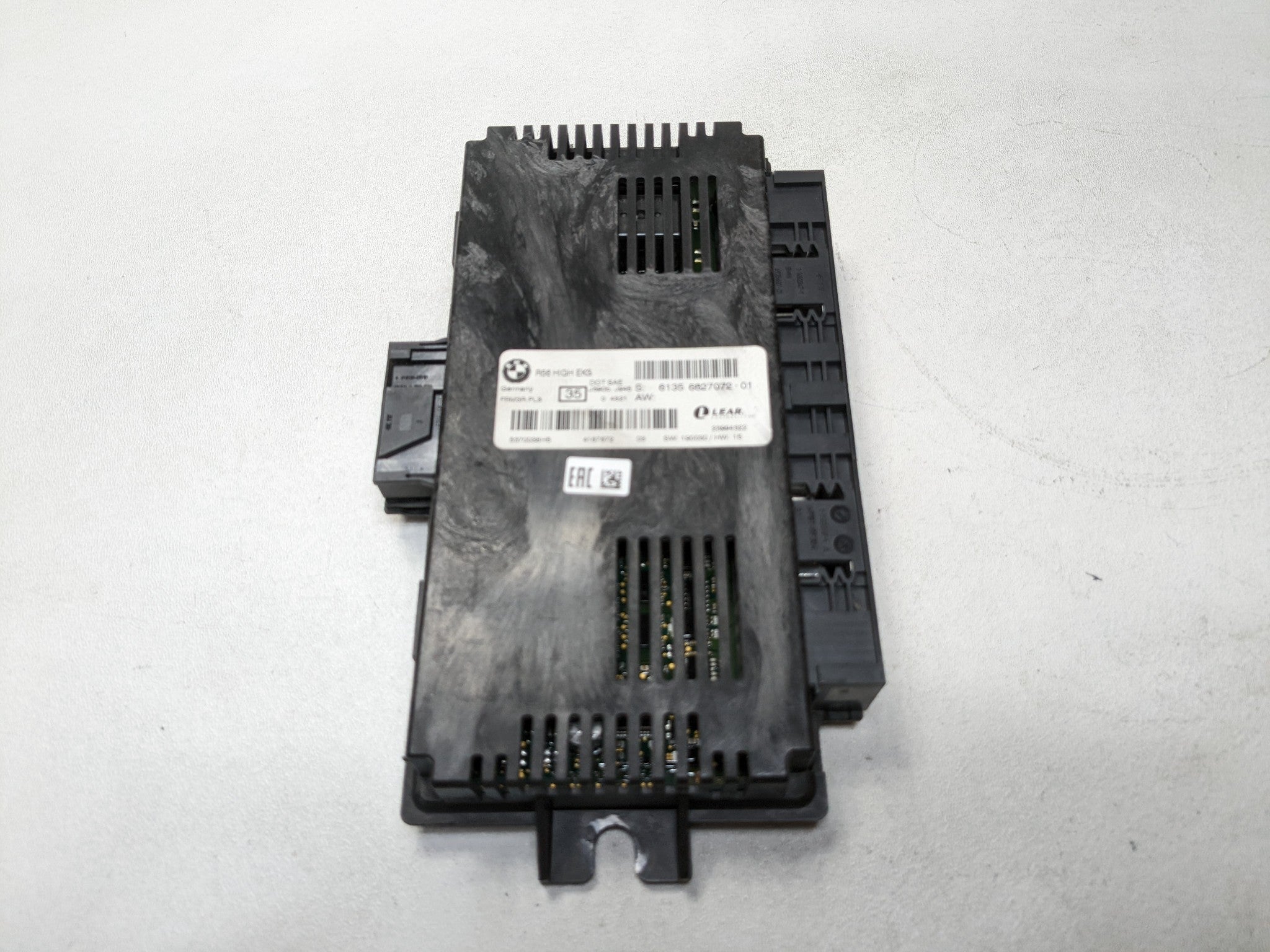 2011 - 2014 MINI COOPER CLUBMAN OEM FOOTWELL BODY COMPUTER CONTROL MODULE UNIT