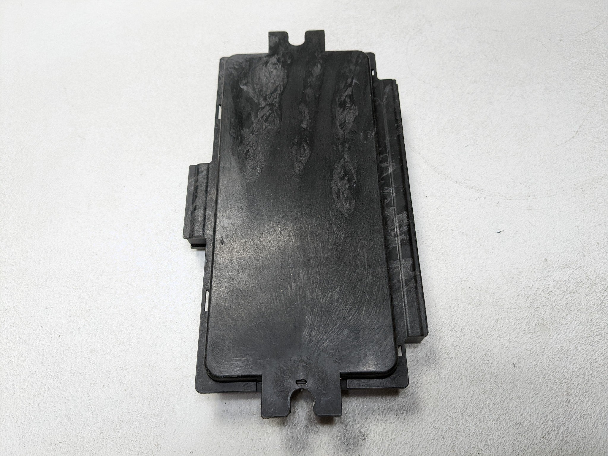 2011 - 2014 MINI COOPER CLUBMAN OEM FOOTWELL BODY COMPUTER CONTROL MODULE UNIT