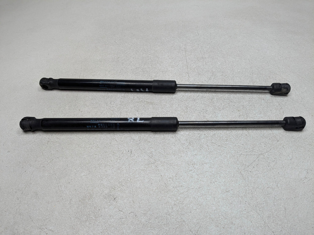 2011 - 2014 MINI COOPER CLUBMAN OEM LIFT SHOCK STRUT SET REAR TRUNK LID TAILGATE