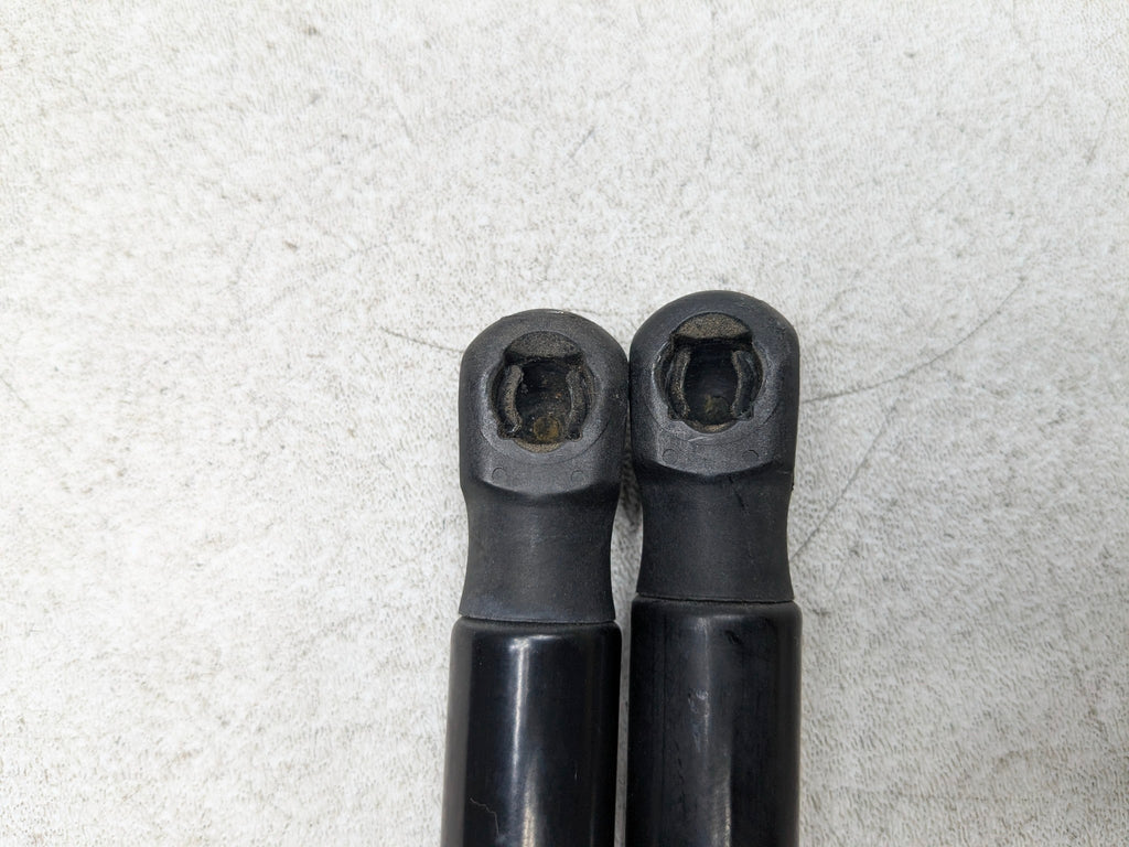 2011 - 2014 MINI COOPER CLUBMAN OEM LIFT SHOCK STRUT SET REAR TRUNK LID TAILGATE