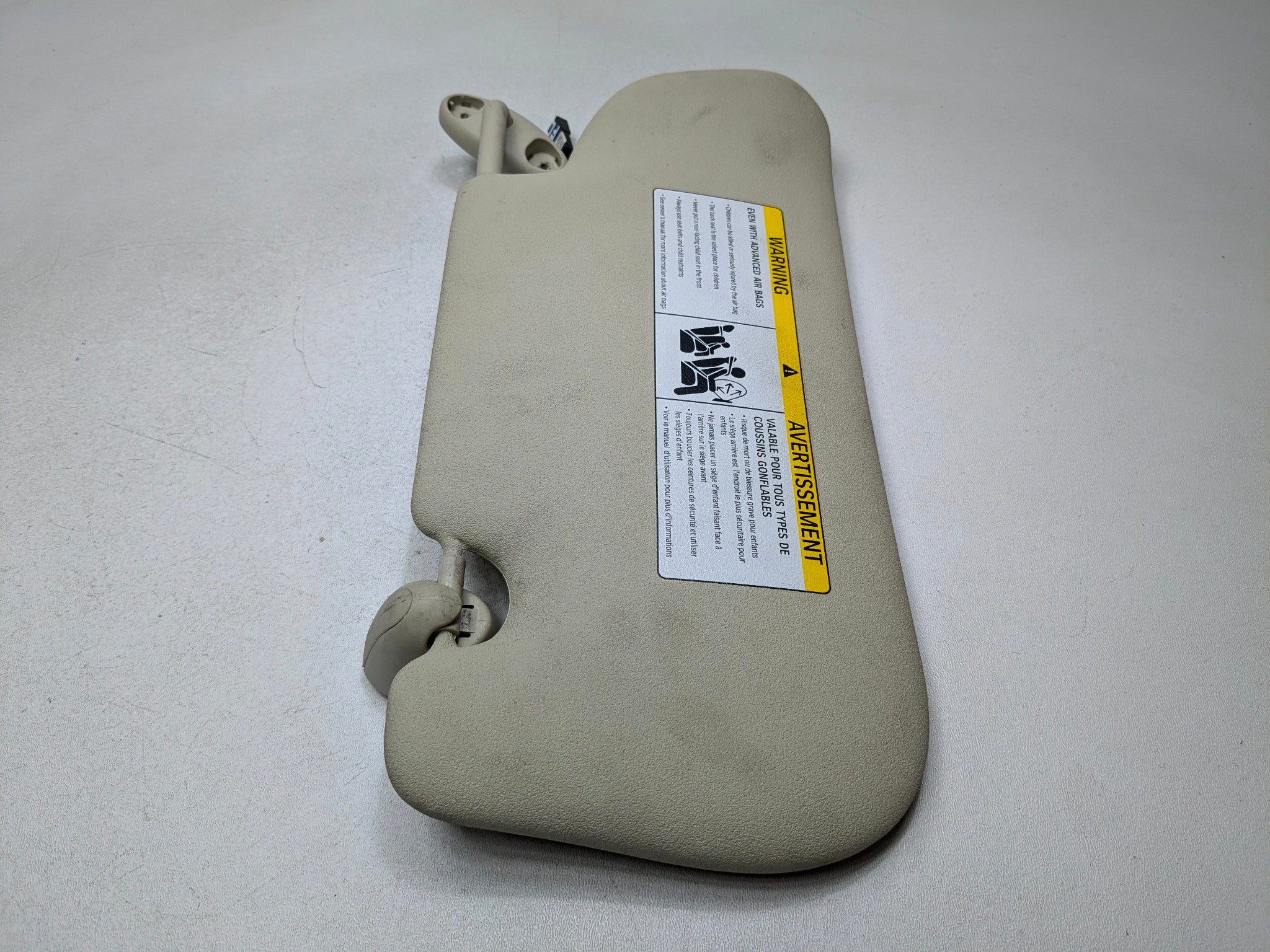 11 - 14 MINI COOPER CLUBMAN OEM SUN VISOR INTERIOR UPPER ROOF FRONT LEFT SIDE