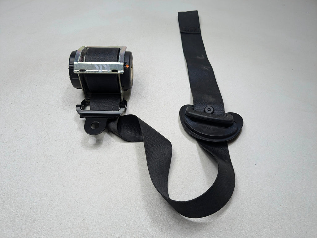 11 - 14 MINI COOPER CLUBMAN OEM SEAT BELT RETRACTOR FRONT RIGHT PASSENGER SIDE