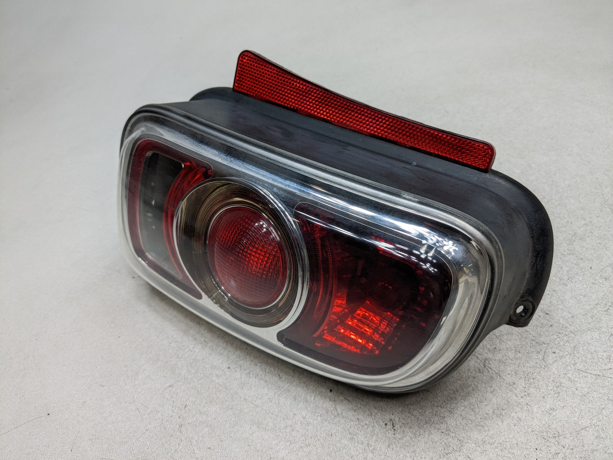 11 - 14 MINI COOPER CLUBMAN OEM TAIL LIGHT ASSEMBLY REAR RIGHT PASSENGER SIDE