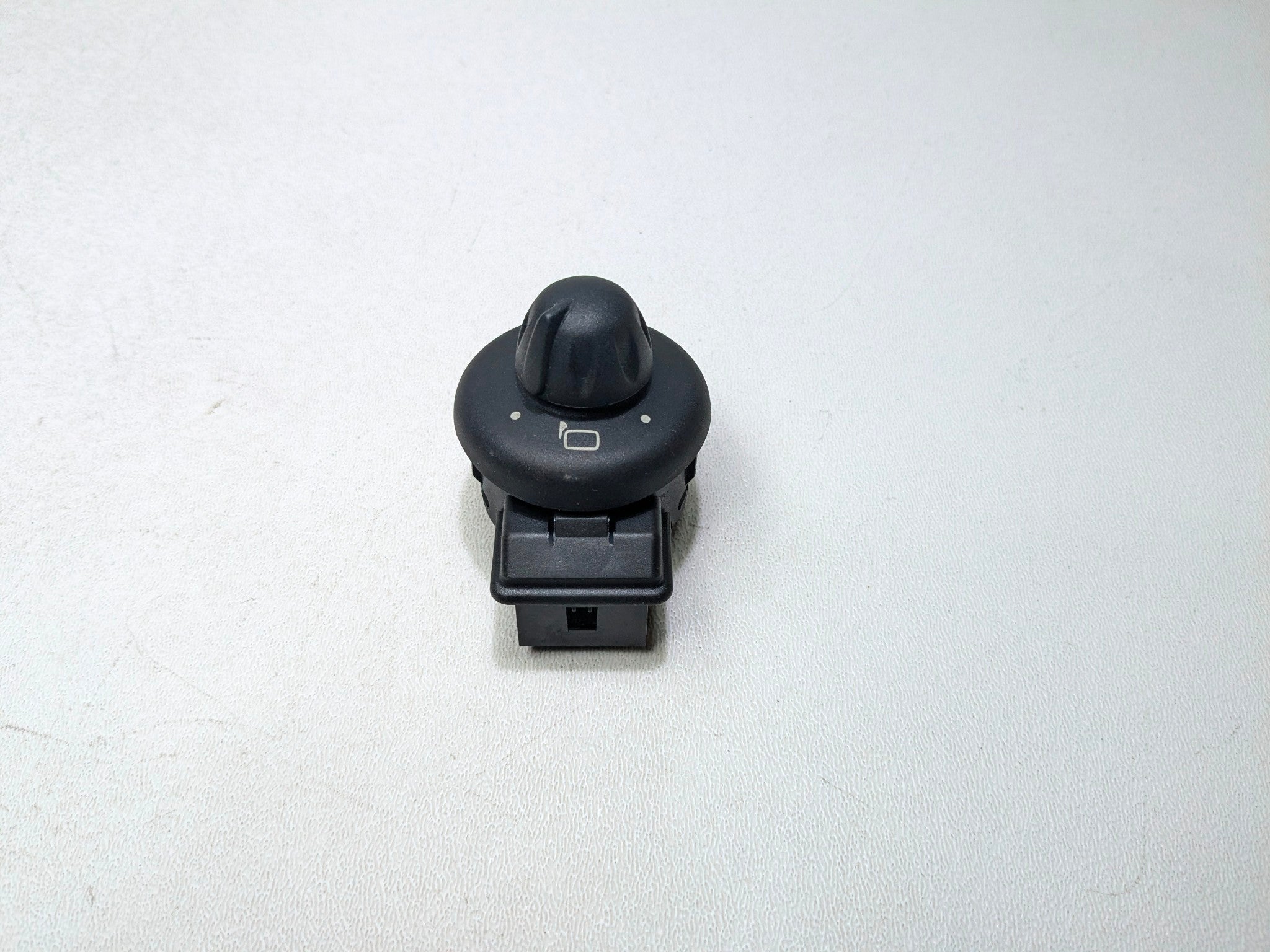 11 - 14 MINI COOPER CLUBMAN OEM MIRROR ADJUSTMENT CONTROL SWITCH FRONT LEFT SIDE