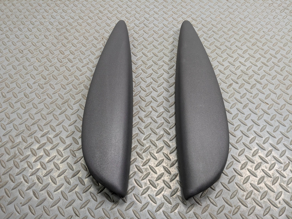 2011 - 2014 MINI COOPER CLUBMAN OEM ARMREST SIDE COVER SET FRONT LEFT AND RIGHT