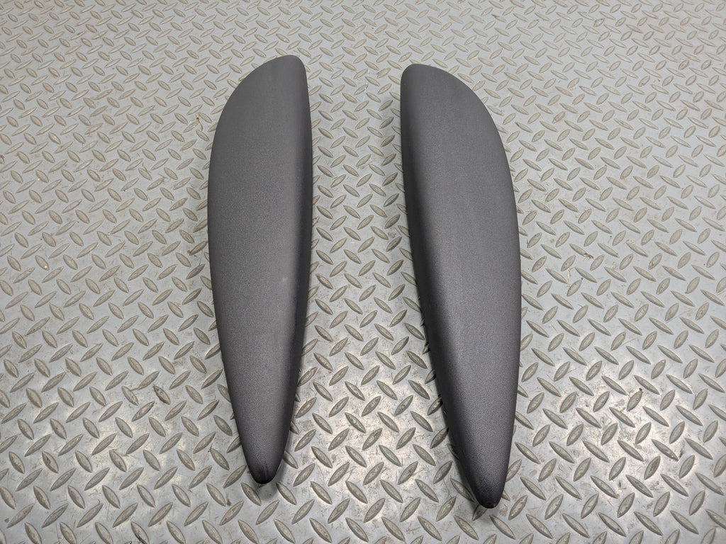 2011 - 2014 MINI COOPER CLUBMAN OEM ARMREST SIDE COVER SET FRONT LEFT AND RIGHT