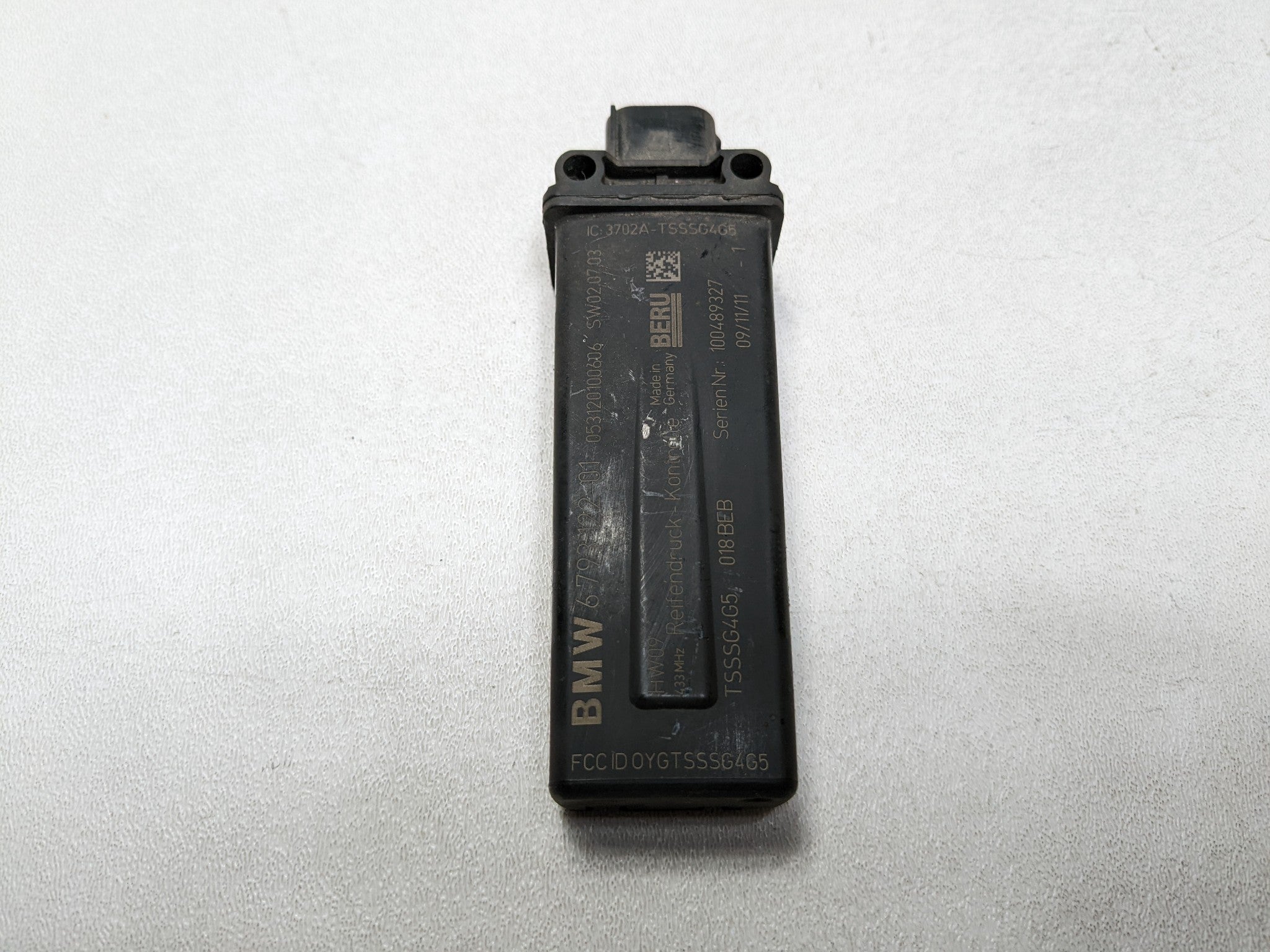 2011 - 2014 MINI COOPER CLUBMAN OEM TPMS TIRE PRESSURE MONITORING ANTENNA SENSOR