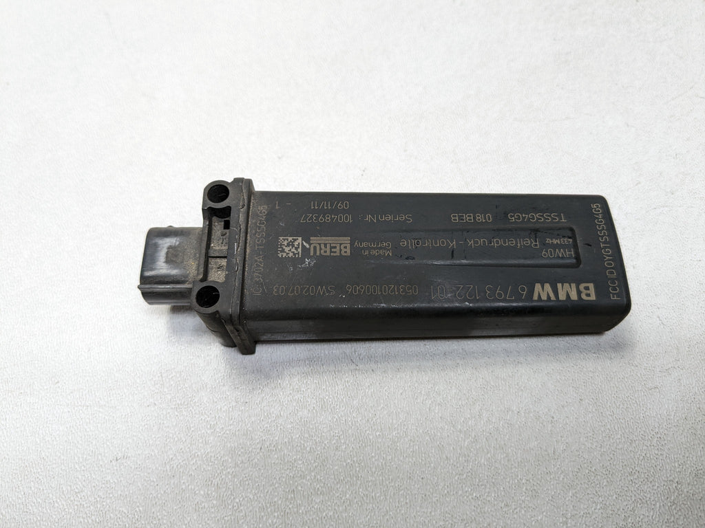 2011 - 2014 MINI COOPER CLUBMAN OEM TPMS TIRE PRESSURE MONITORING ANTENNA SENSOR