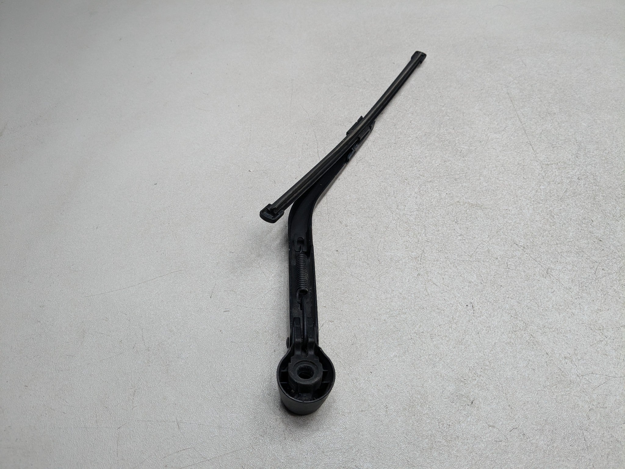 11 - 14 MINI COOPER CLUBMAN OEM WINDSHIELD WIPER ARM WITH BLADE REAR LEFT SIDE