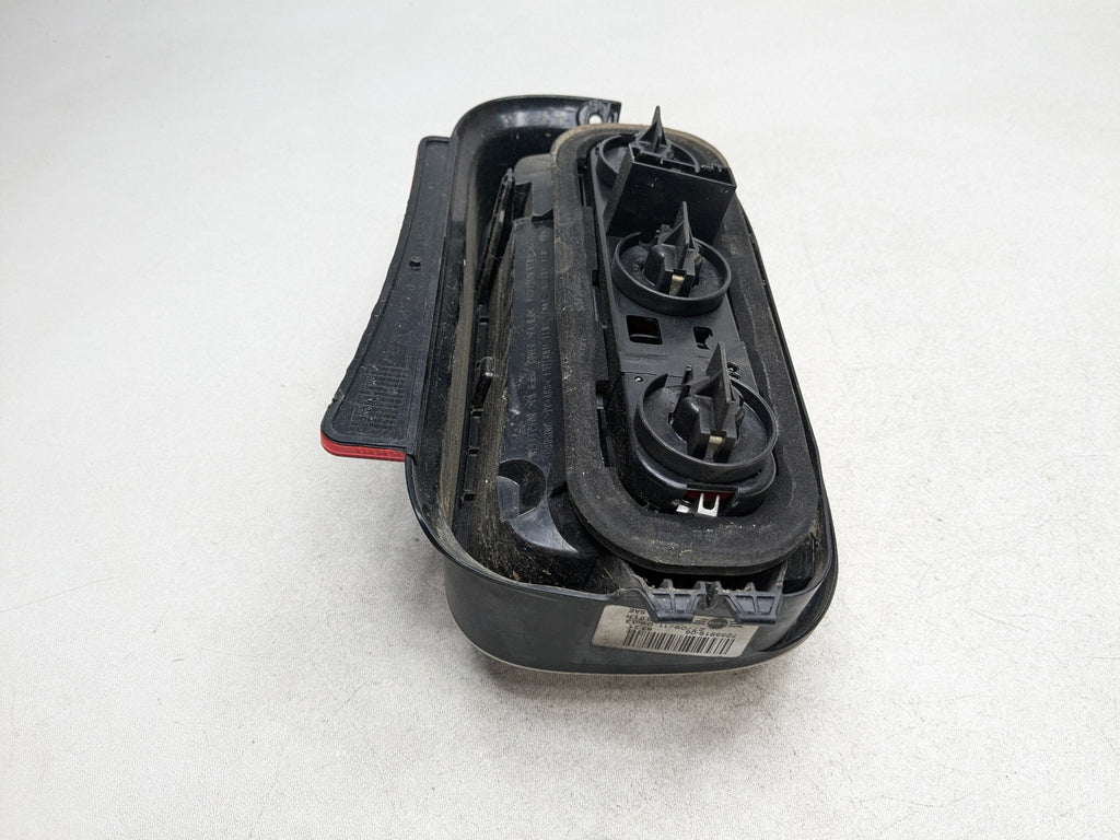 2011 - 2014 MINI COOPER CLUBMAN OEM TAIL LIGHT ASSEMBLY REAR LEFT DRIVER SIDE