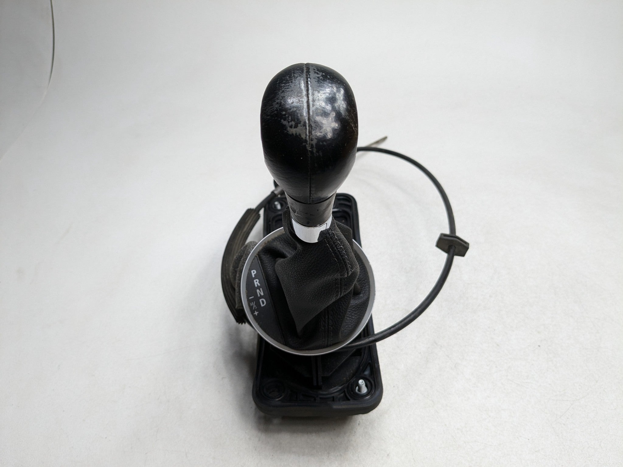2011 - 2014 MINI COOPER CLUBMAN OEM AUTOMATIC TRANSMISSION GEAR FLOOR SHIFTER