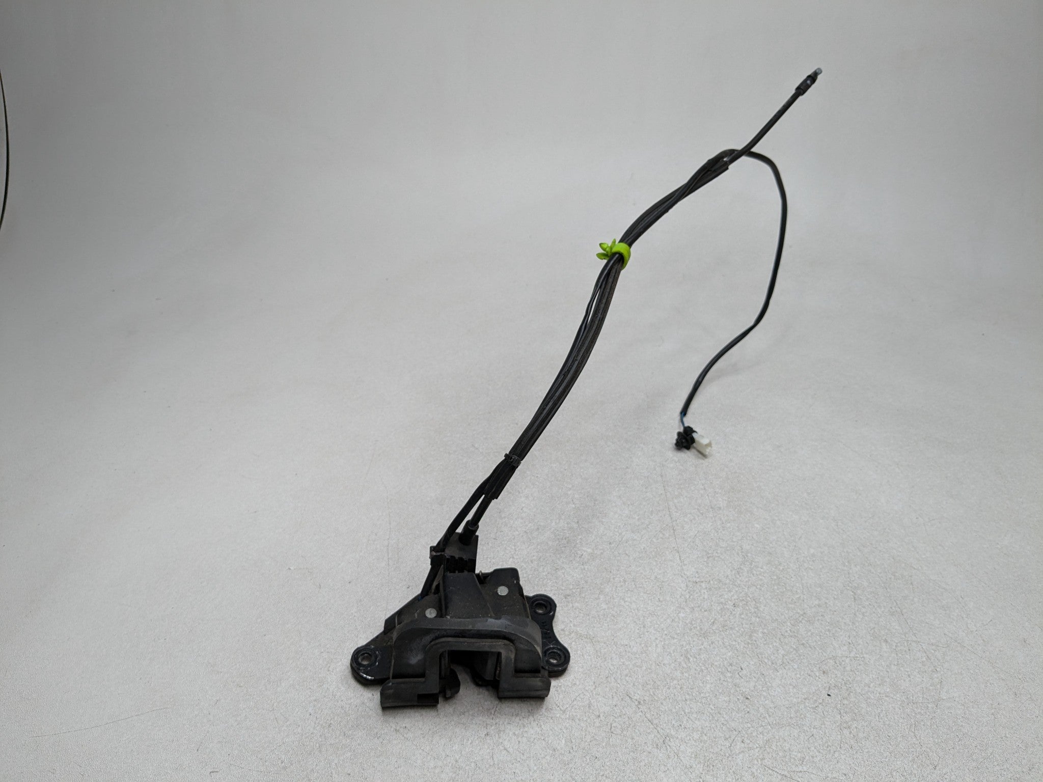 11 - 14 MINI COOPER CLUBMAN OEM DOOR LATCH LOCK ACTUATOR LOWERE REAR RIGHT SIDE