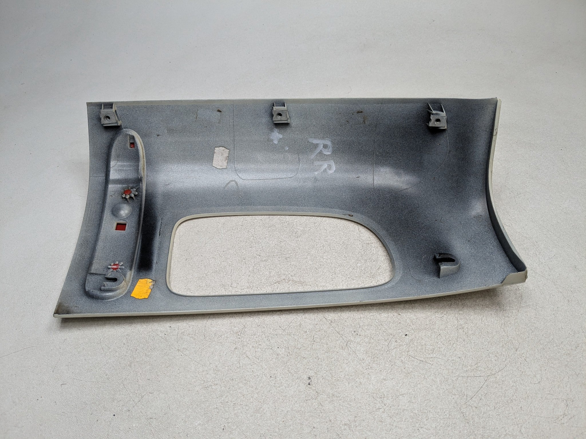 2011 - 2014 MINI COOPER CLUBMAN OEM TAIL LIGHT FINISH TRIM PANEL REAR RIGHT SIDE