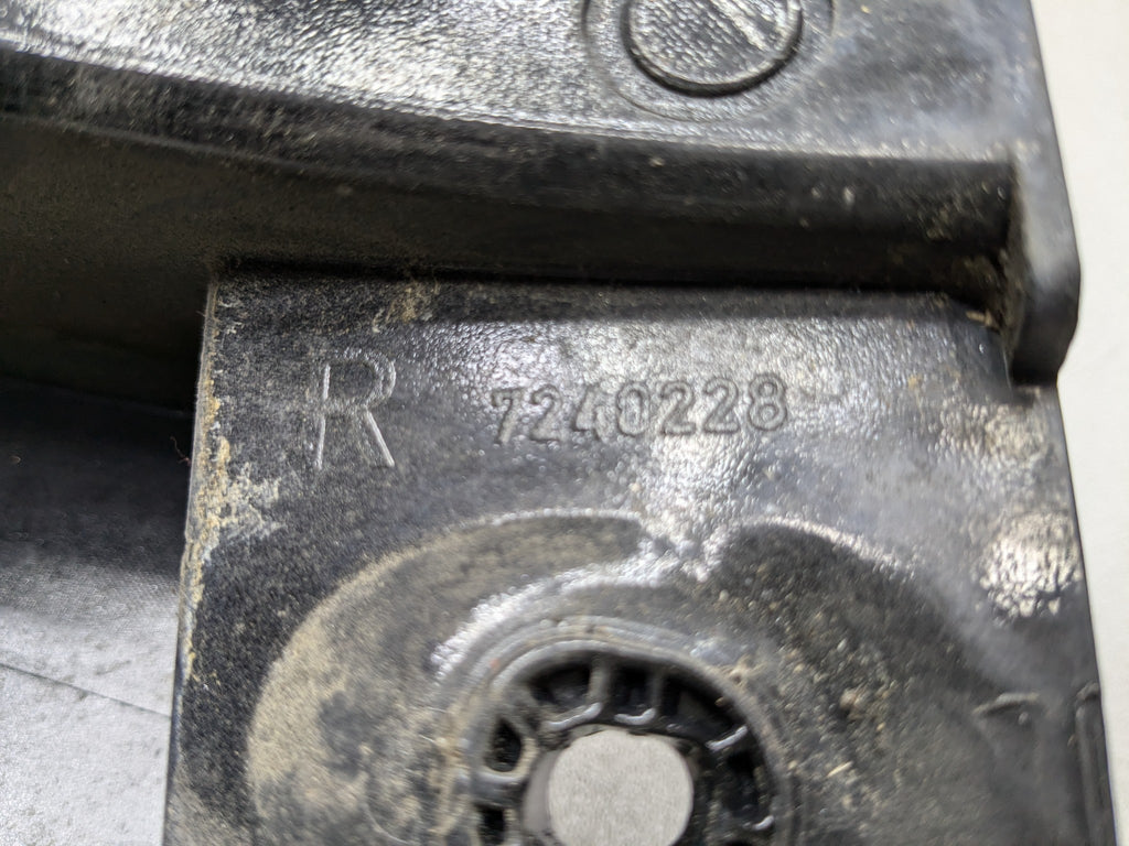 11 - 14 MINI COOPER CLUBMAN OEM TAIL GATE D PILLAR TRIM COVER REAR RIGHT SIDE