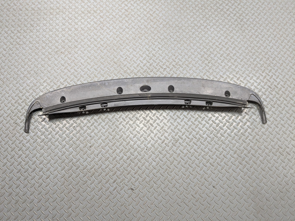 2011 - 2014 MINI COOPER CLUBMAN OEM REAR THIRD BRAKE LIGHT AVOIDANCE WITH TRIM