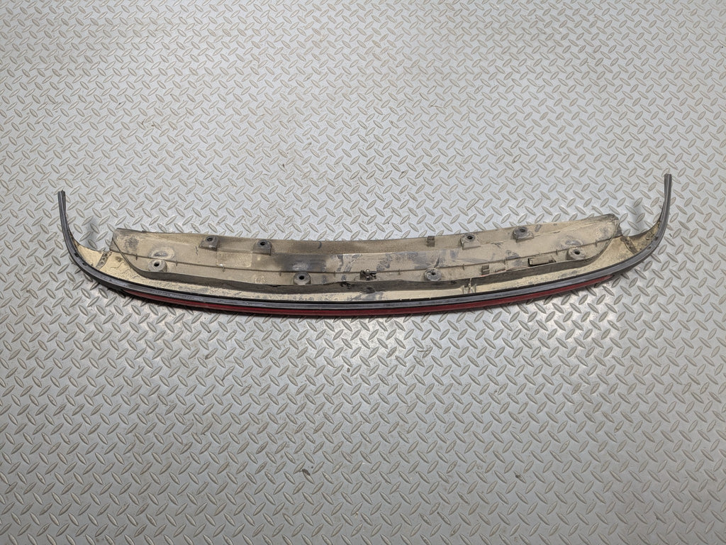 2011 - 2014 MINI COOPER CLUBMAN OEM REAR THIRD BRAKE LIGHT AVOIDANCE WITH TRIM